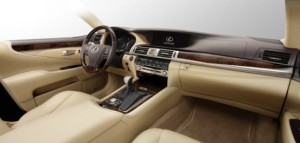 Lexus LS600h interior marfil