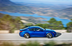 Lexus RC F azul exterior