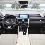 LEXUS_RX450h interior