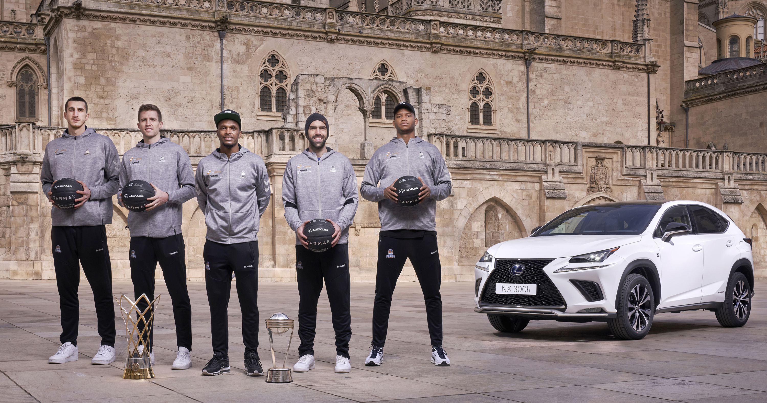 Galería: Lexus, patrocinador del club de baloncesto Hereda San Pablo Burgos, Ganador de la FIBA Intercontinental Cup 2021