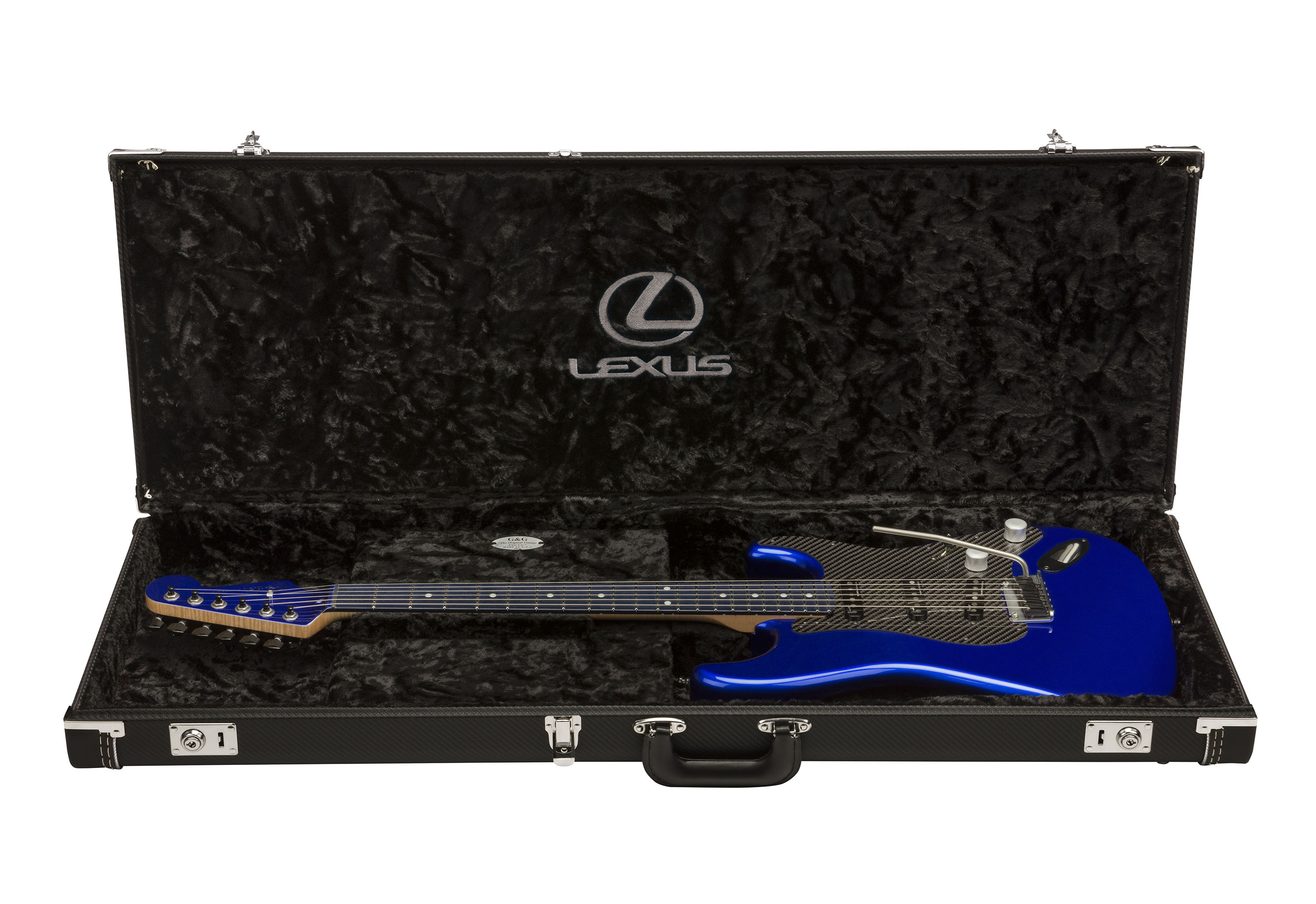 Fender® y Lexus Colaboran para Producir la Guitarra Fender® Lexus LC Stratocaster®