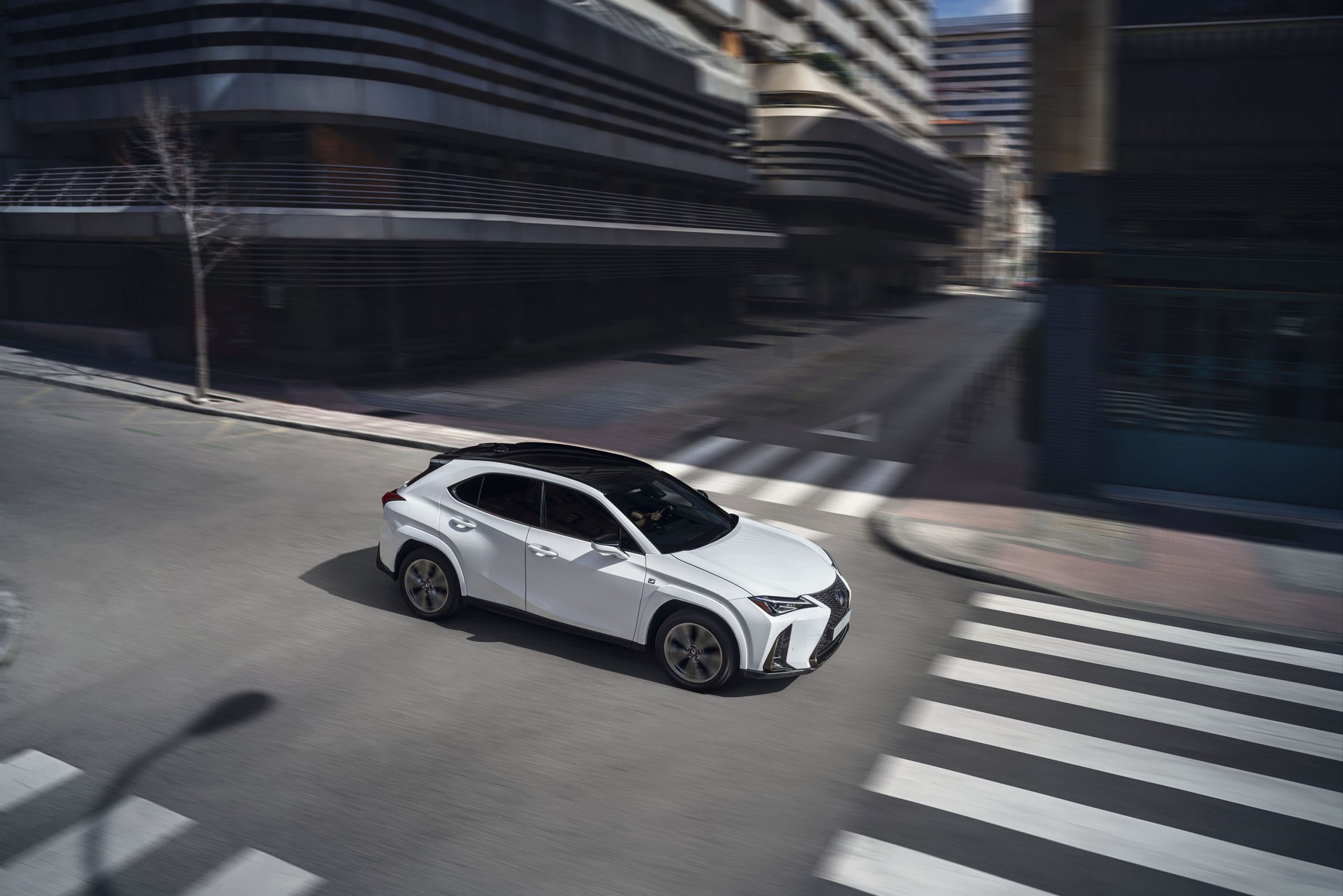 Galería: Lexus Presenta el Nuevo UX 2023 con Más Tecnología y Opciones